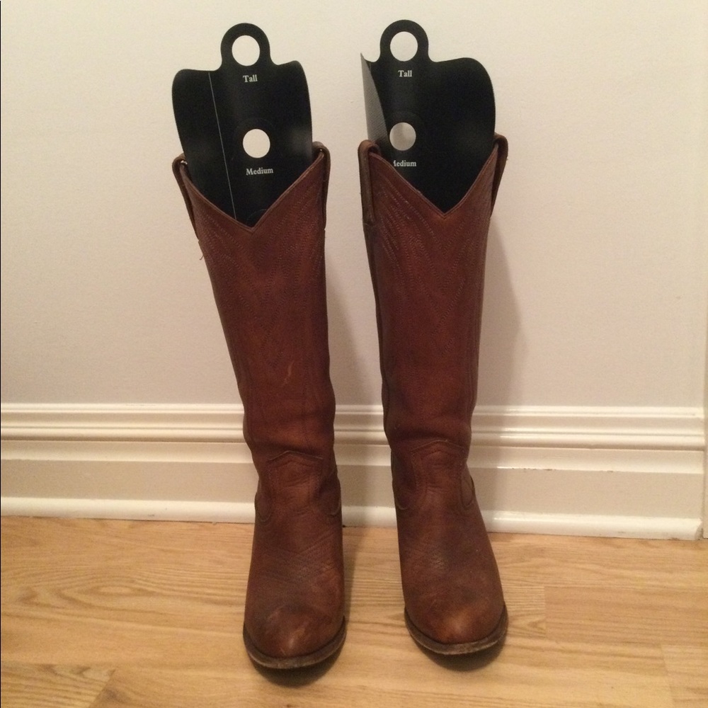 FRYE
